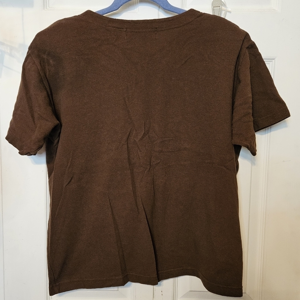 #426 Victoria Sport- Brown Short Sleeve "Wild Jungle" Top - Picture 5 of 7